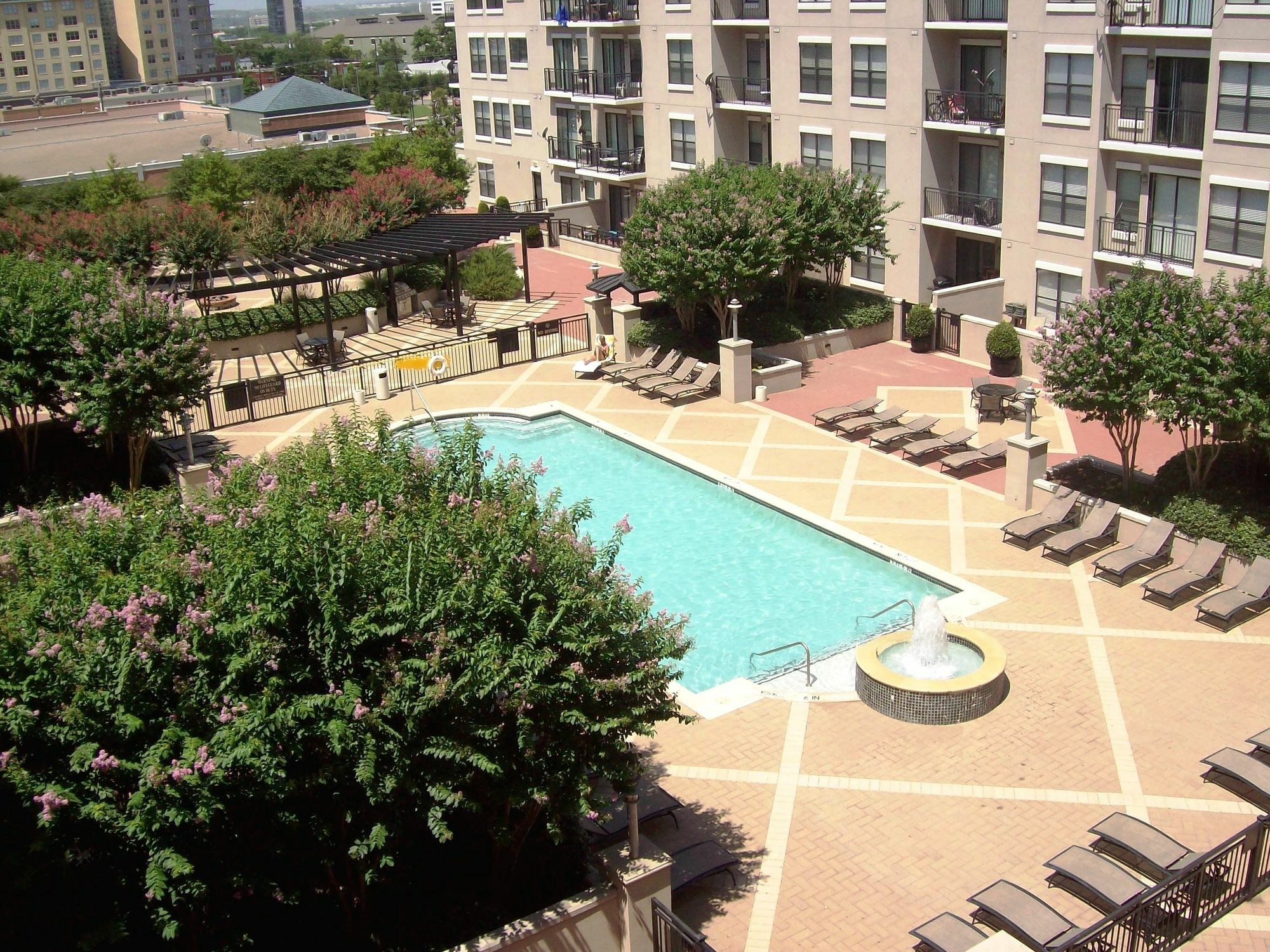 Oakwood Dallas Uptown מראה חיצוני תמונה